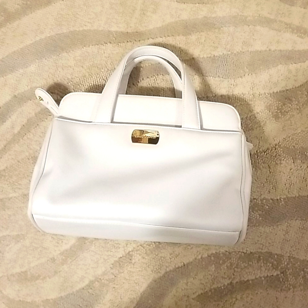 White Liz Claiborne purse